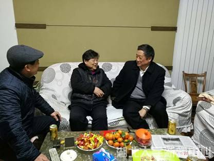 C:\Users\ininja\Desktop\选\熊健民.jpg C:\Users\ininja\Desktop\选\熊健民.jpg
