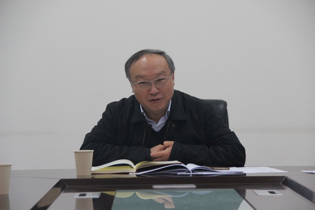 说明: C:\Users\HP\Desktop\谭玉蓉摄-谢红星书记宣讲.JPG